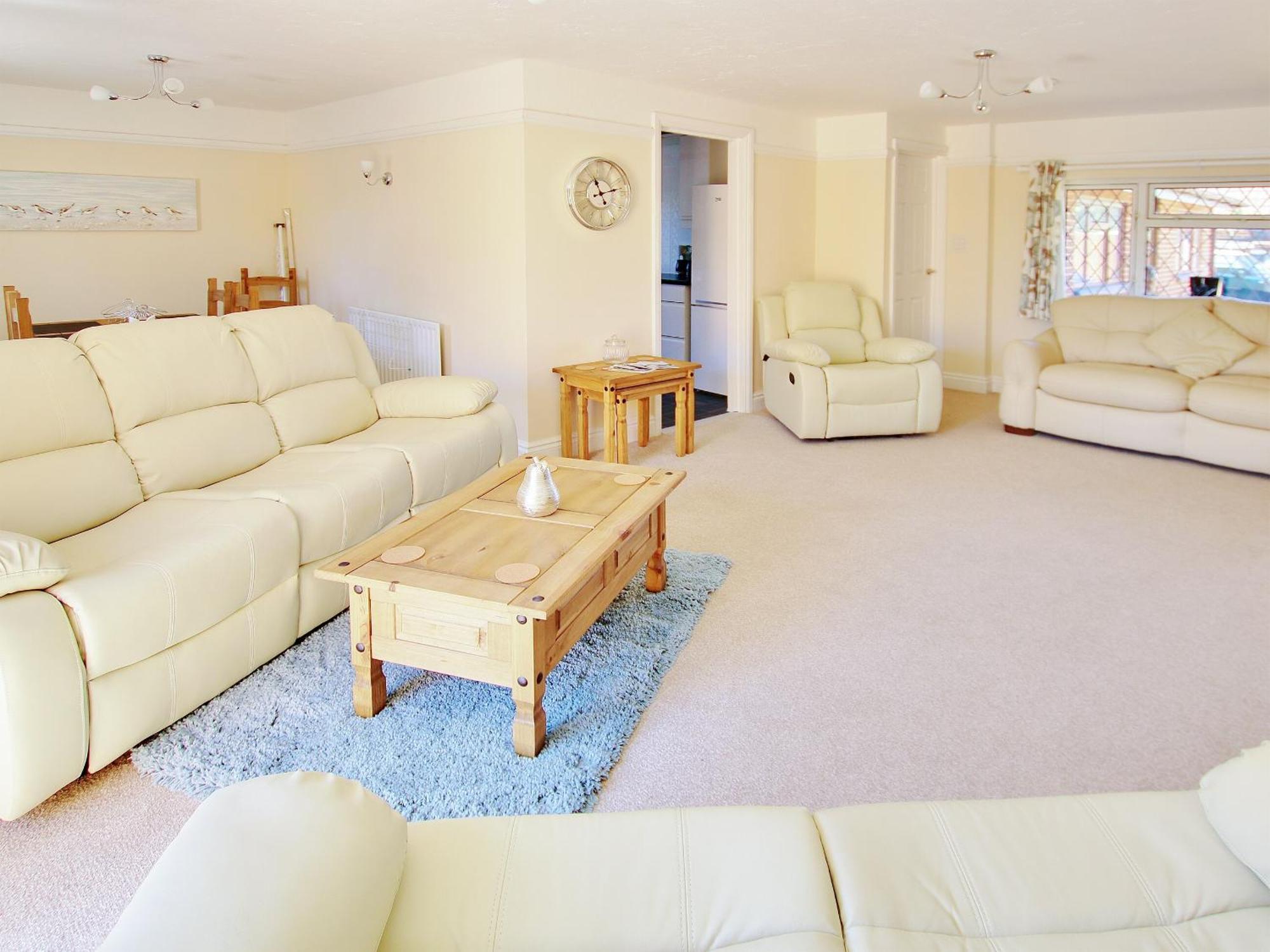 Irenic Lodge Netley Экстерьер фото